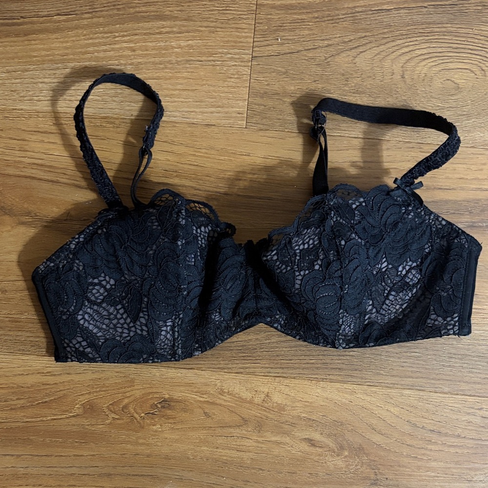 Adore Me Elegant Black Lace Bra